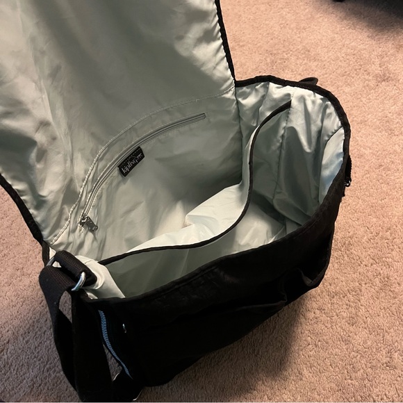 Kipling Black Durable Messenger Bag with Adjustable Strap - Picture 4 of 6